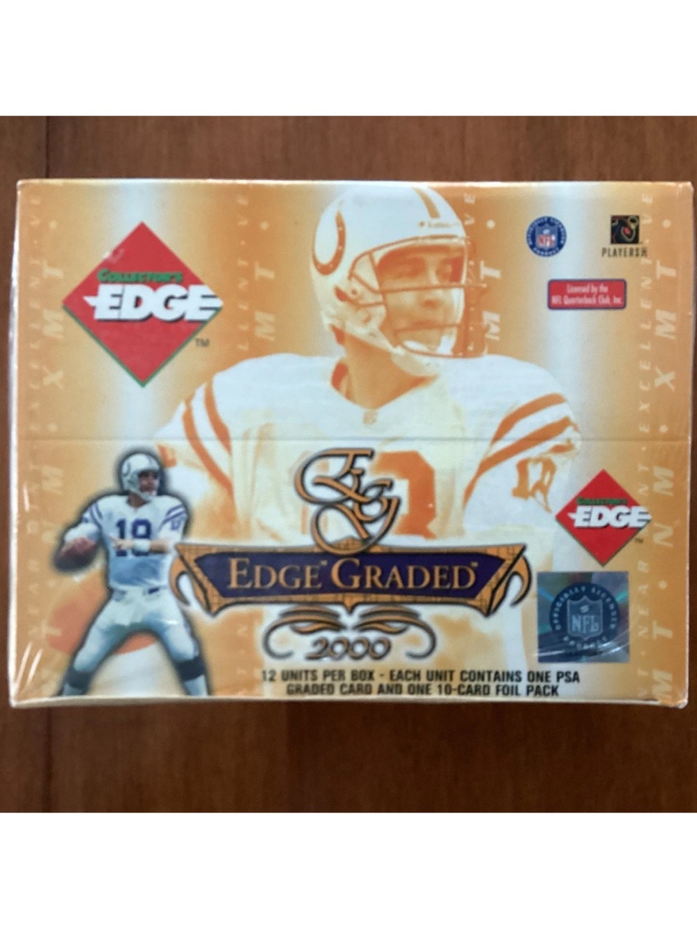 ☘️ NOW $1200 ☘️ Collectors edge 2000 NFL Football Hobby Box-12 PSA Graded cards